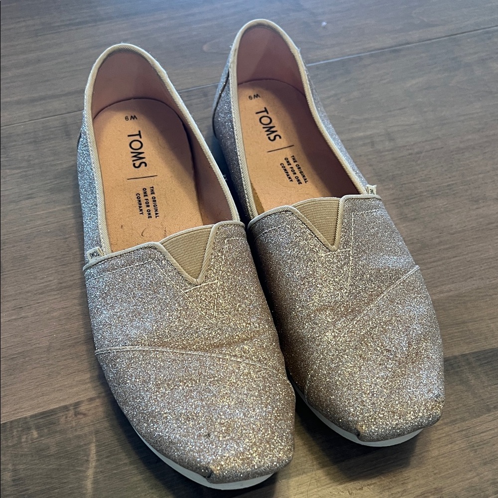 TOMS Women's Sparkling Loafers - Silver